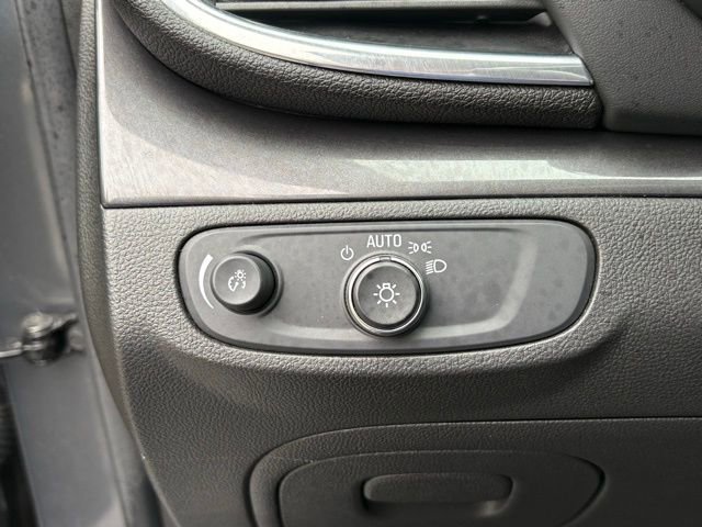 Used 2019 Buick Encore Preferred FWD image 31