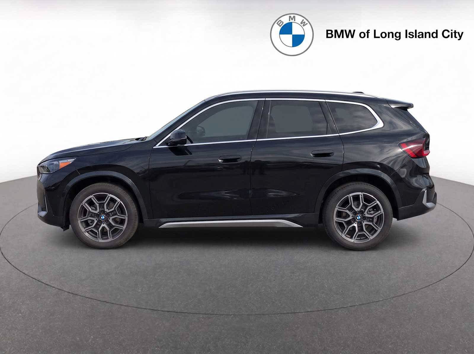 New 2026 BMW X1 xDrive28i w/ Convenience Package AWD/4WD image 4