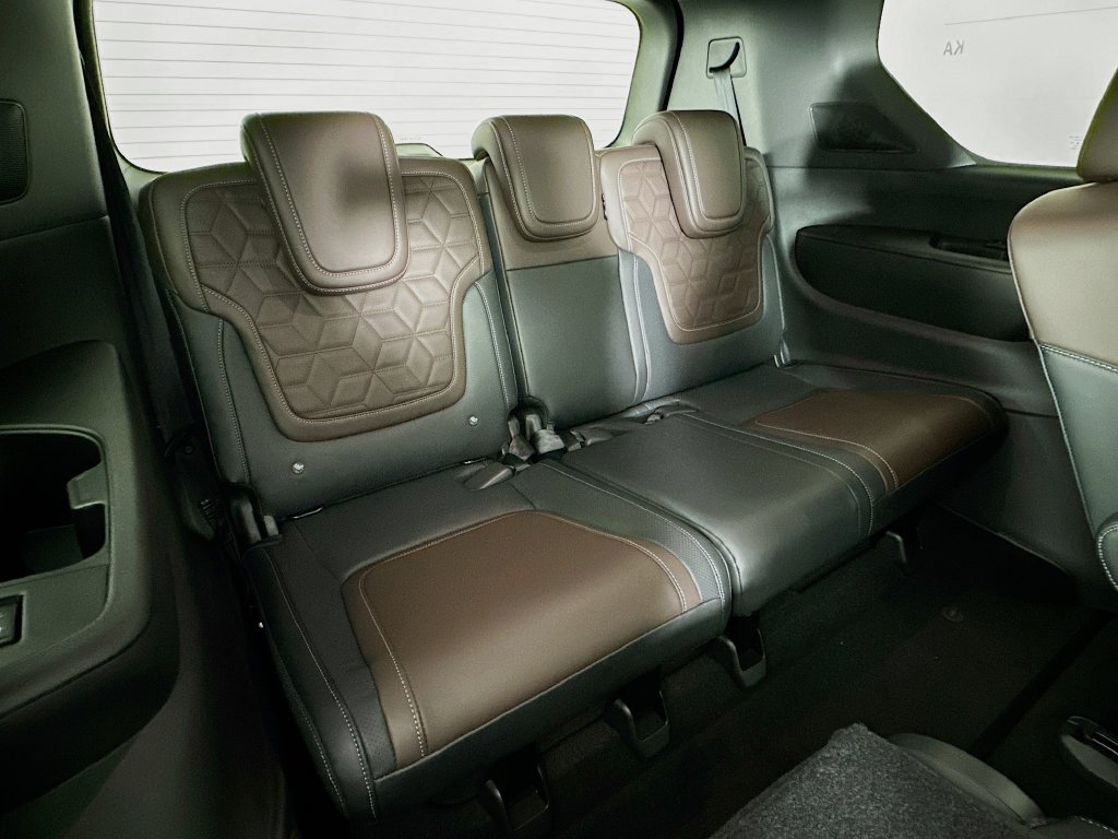 New 2026 Nissan Armada Platinum Reserve w/ Accent Package AWD/4WD image 36