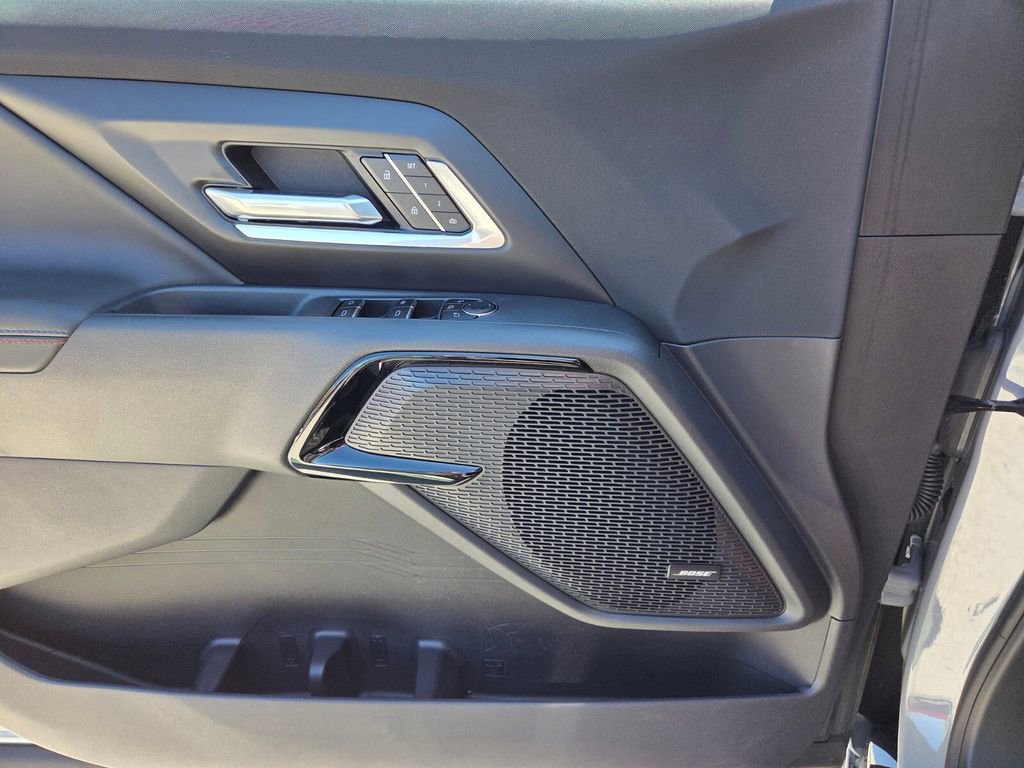 Certified 2025 Chevrolet Silverado EV RST image 23