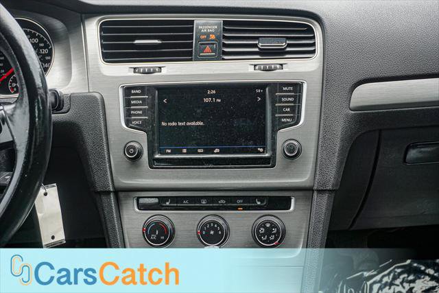 Used 2017 Volkswagen Golf S AWD/4WD image 21