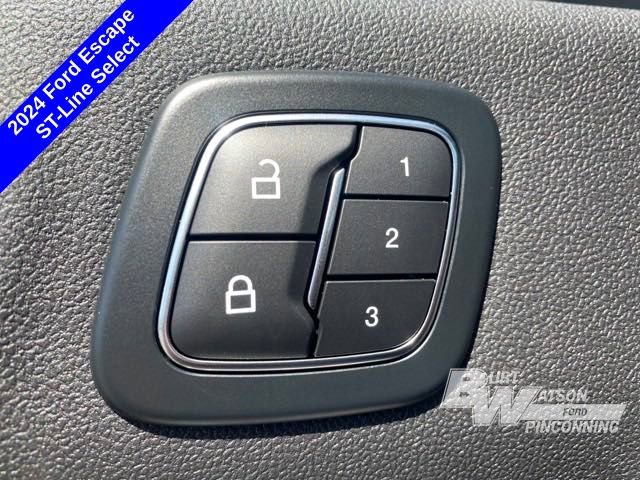New 2024 Ford Escape ST-Line Select w/ Tech Pack #2 AWD/4WD image 31
