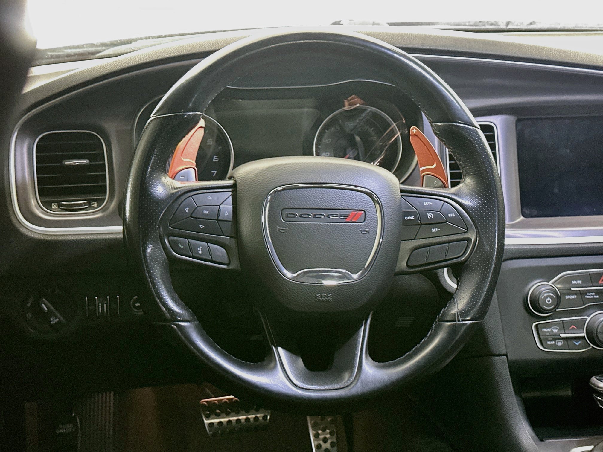 Used 2020 Dodge Charger R/T RWD image 17