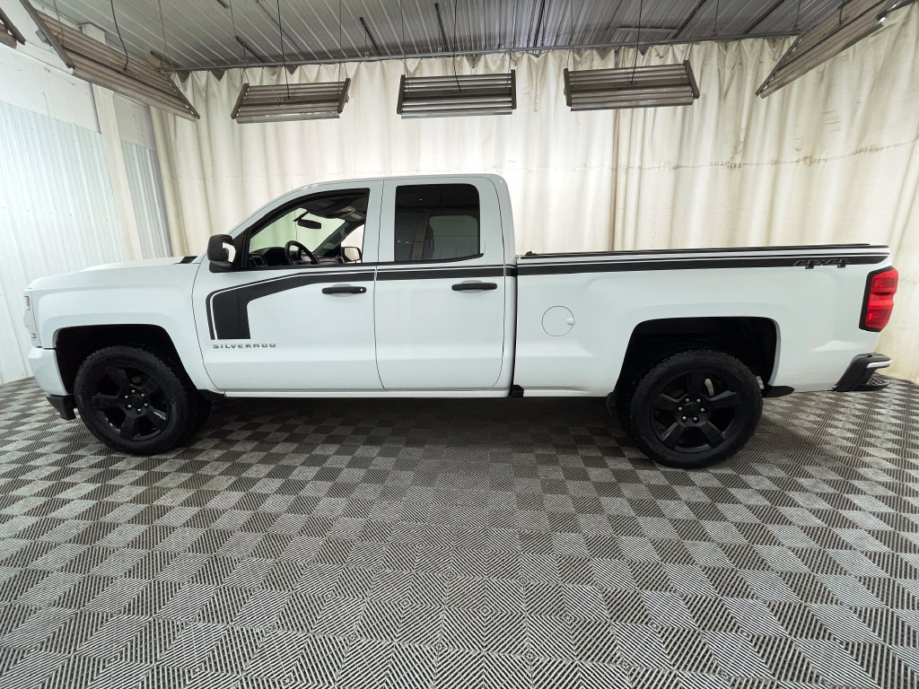 Used 2017 Chevrolet Silverado 1500 Custom w/ Rally 1 Edition AWD/4WD image 9