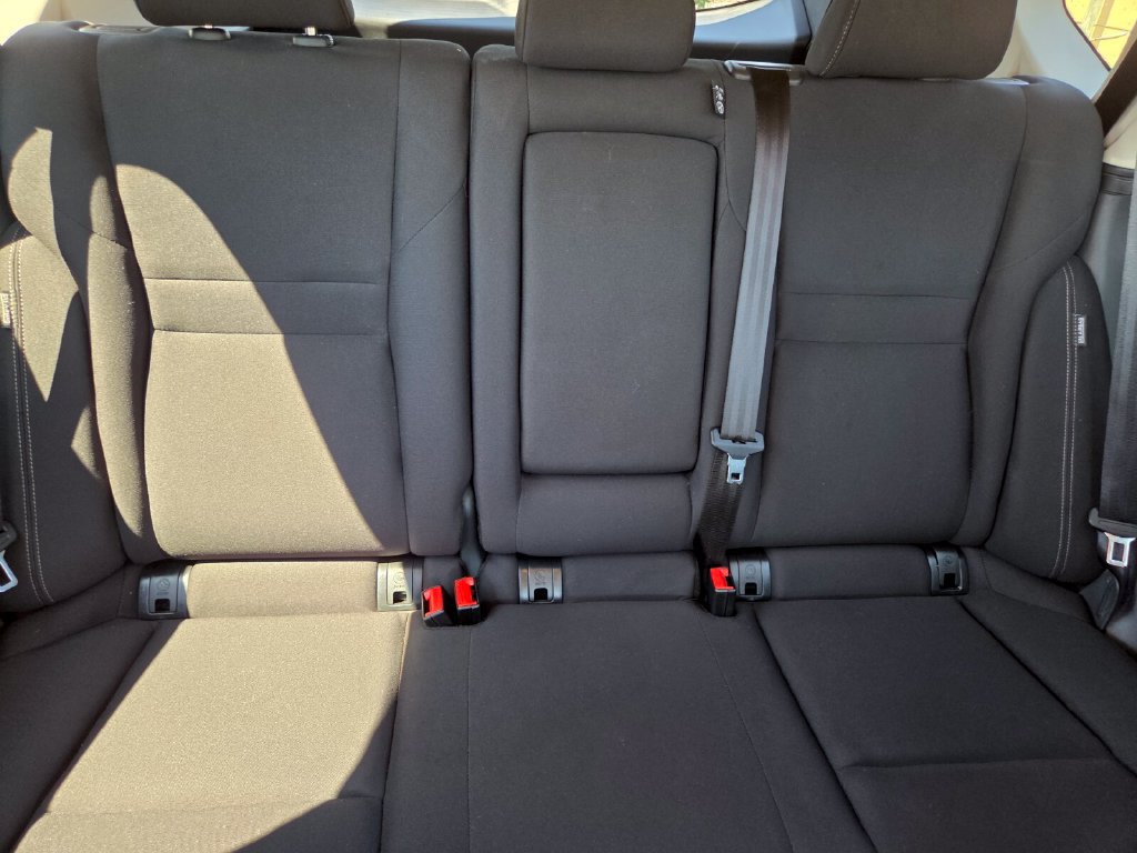 Used 2026 Nissan Rogue S FWD image 30