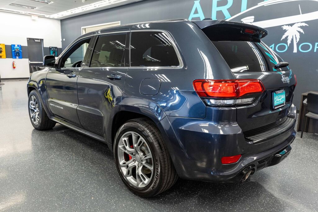 Used 2015 Jeep Grand Cherokee SRT w/ Trailer Tow Group IV AWD/4WD image 9