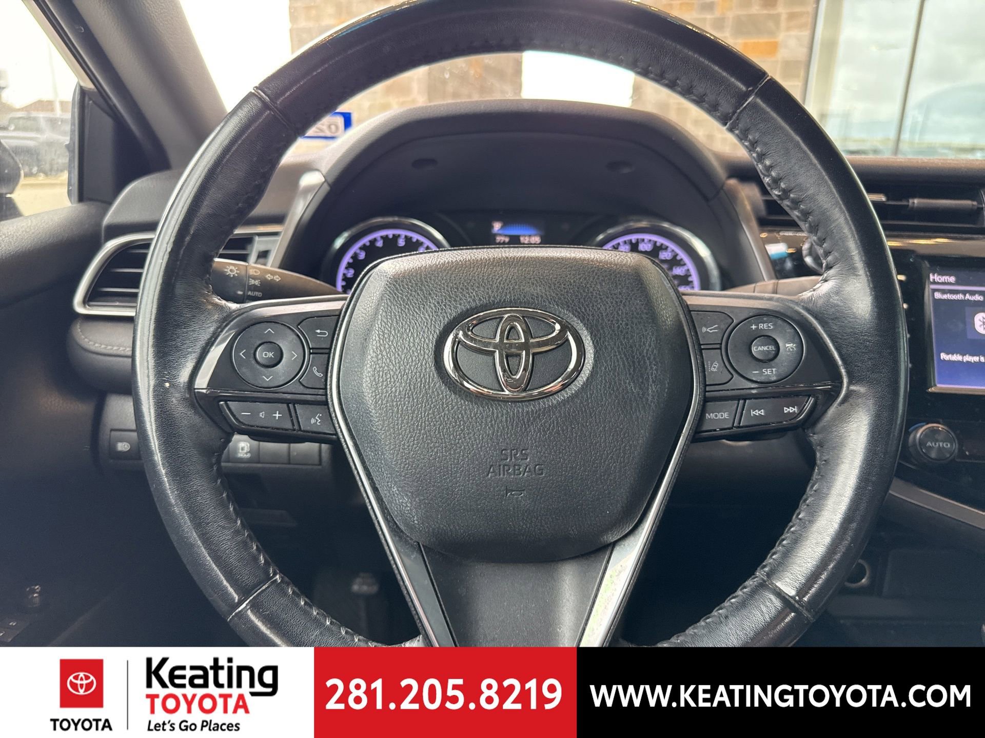 Used 2020 Toyota Camry SE w/ Convenience Package image 15