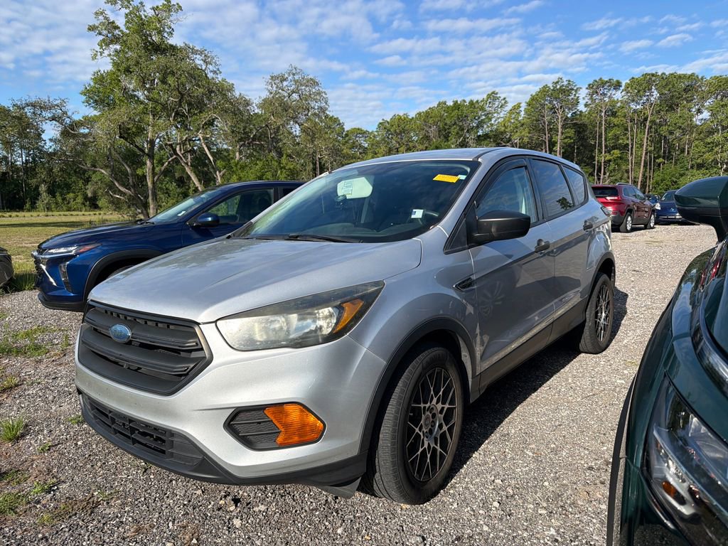 Used 2018 Ford Escape S FWD image 1
