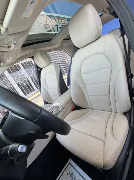 Used 2021 Mercedes-Benz C 300 Sedan image 16
