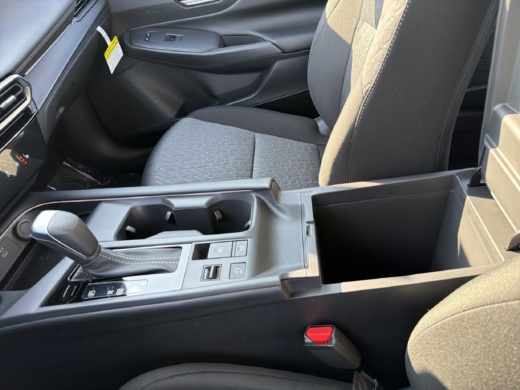 Certified 2026 Nissan Sentra SV w/ SV Convenience Package FWD image 23