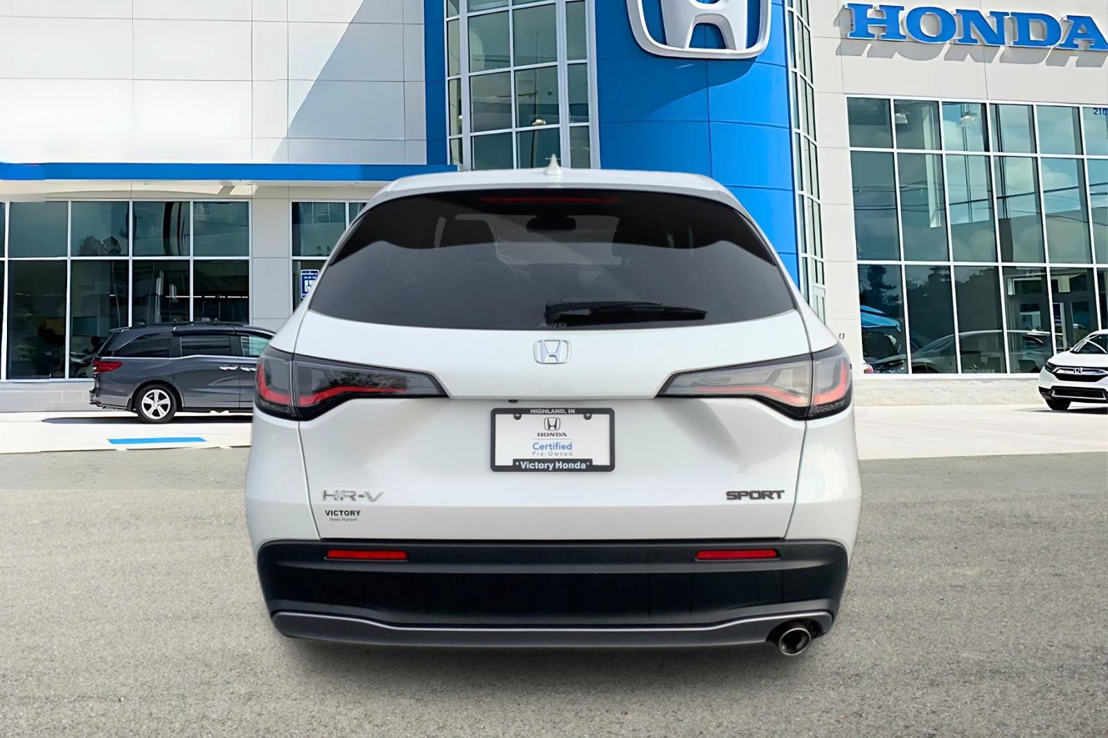 Used 2024 Honda HR-V Sport image 4