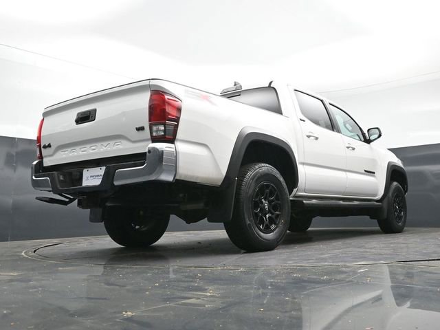 Used 2023 Toyota Tacoma SR5 AWD/4WD image 39