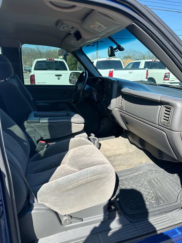 Used 2003 Chevrolet Silverado 2500 LS AWD/4WD image 10