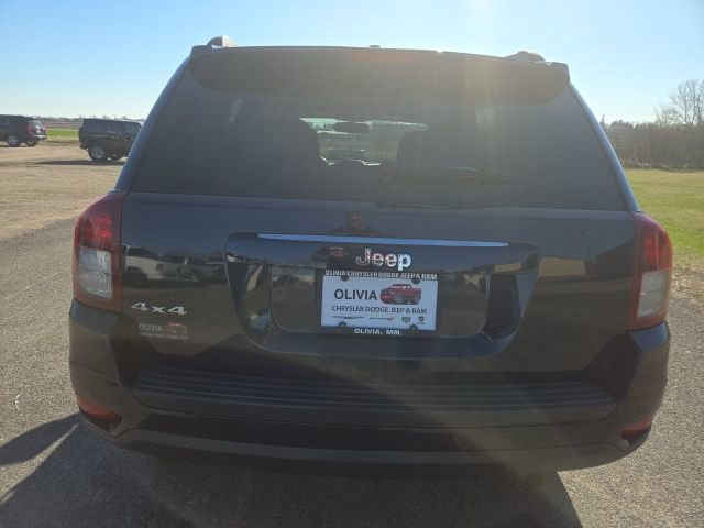 Used 2016 Jeep Compass Sport w/ Power Value Group image 4