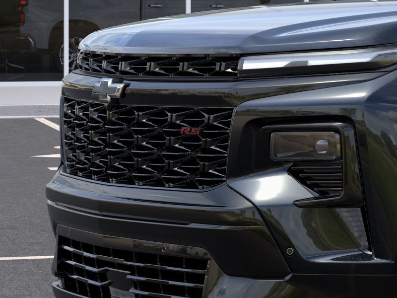 New 2027 Chevrolet Traverse RS w/ LPO, Floor Liner Package FWD image 13