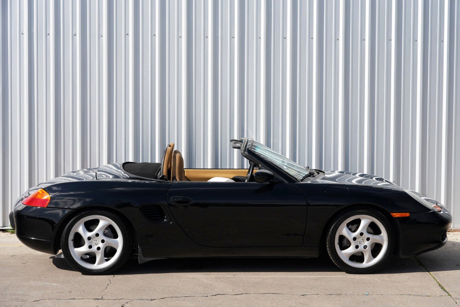 Used 1999 Porsche Boxster image 33