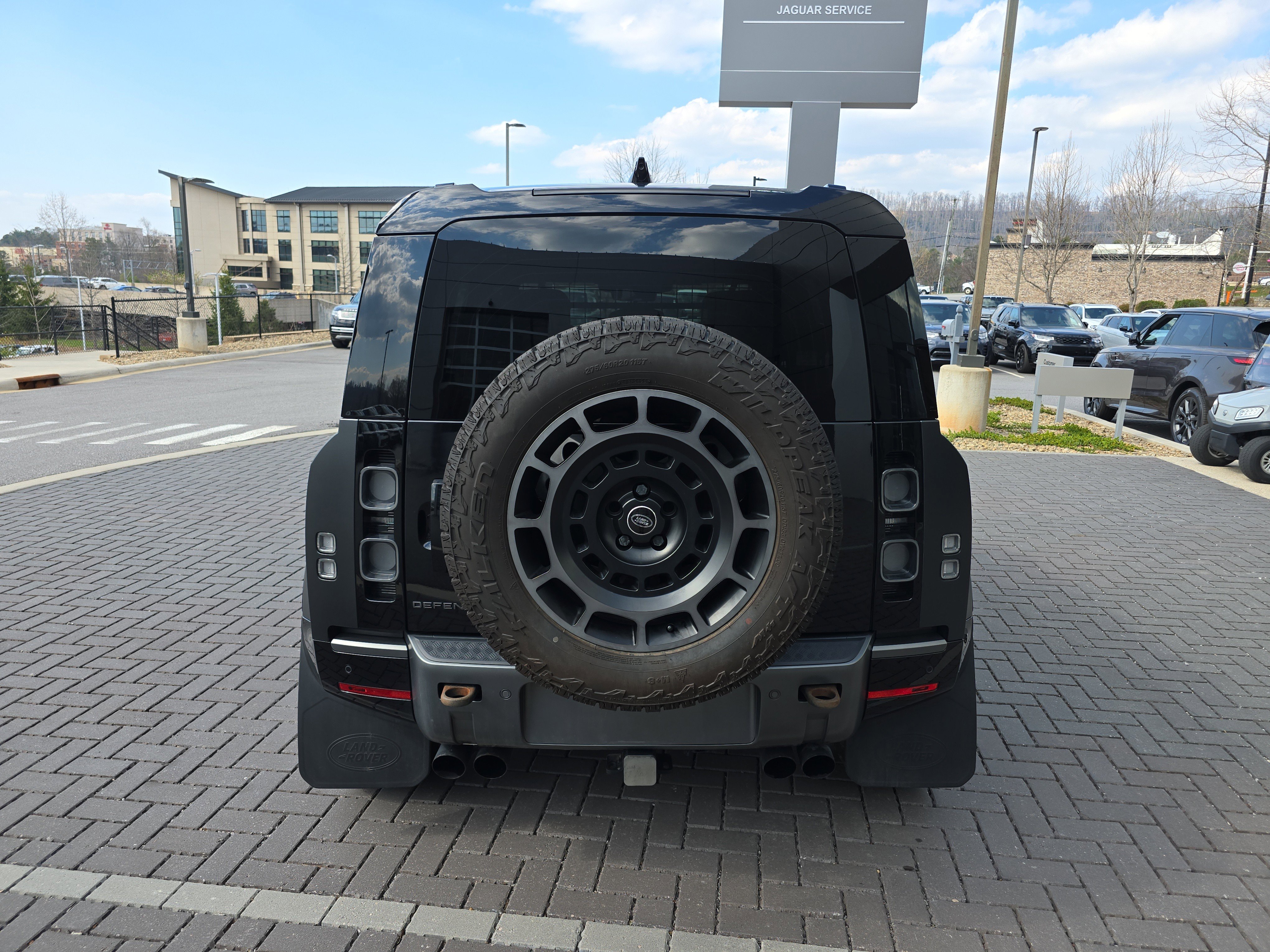 Used 2024 Land Rover Defender 110 Carpathian Edition image 6