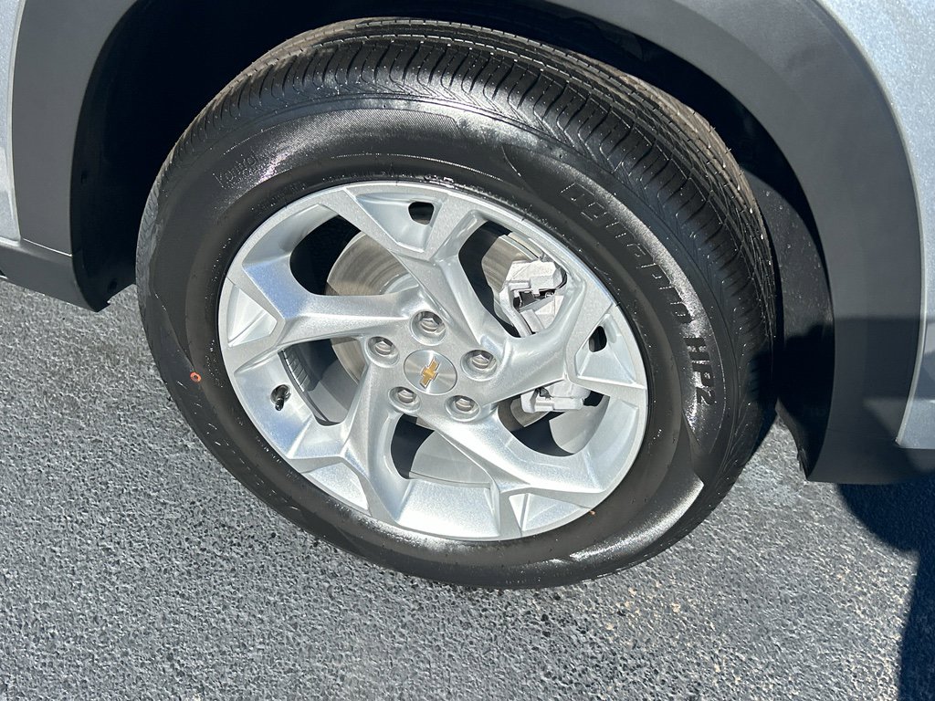 New 2026 Chevrolet Trax LS w/ LS Convenience Package image 31