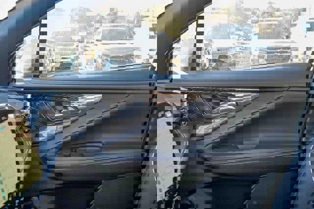 New 2025 Chevrolet Blazer EV LT image 71