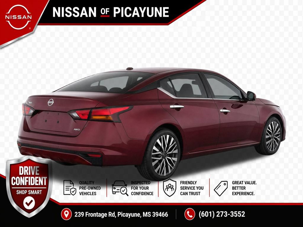 Used 2025 Nissan Altima 2.5 SV AWD/4WD image 14