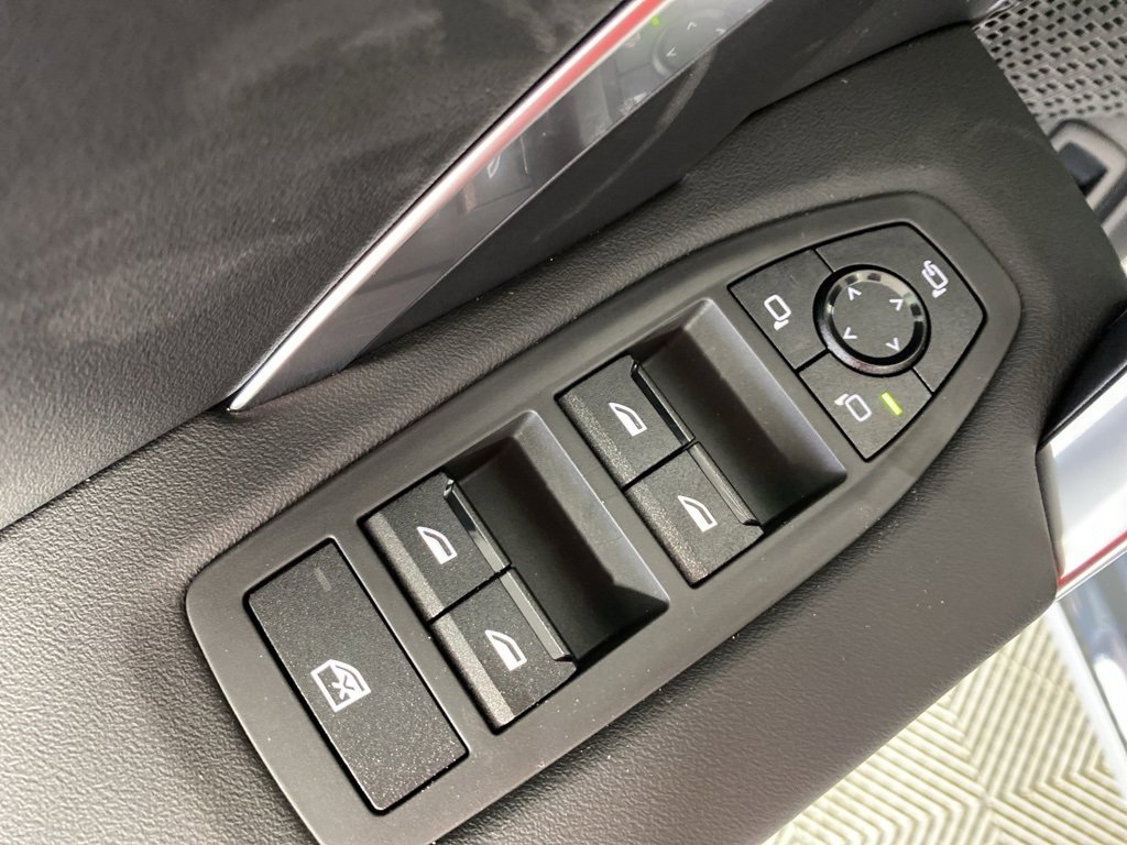 New 2026 BMW X1 xDrive28i w/ Convenience Package image 7