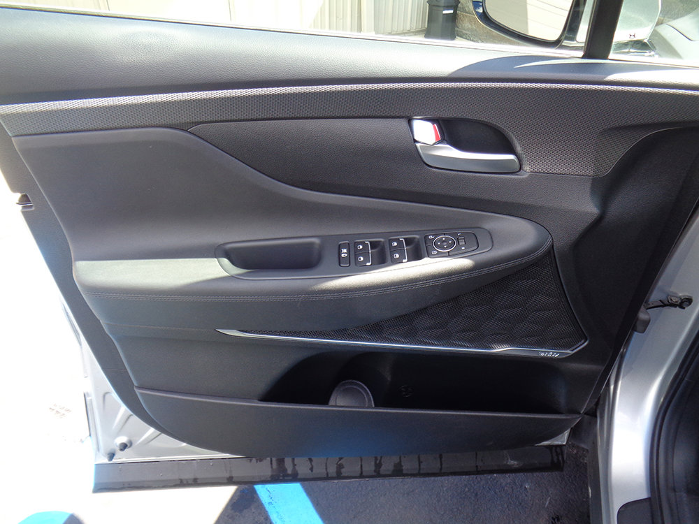 Used 2020 Hyundai Santa Fe SEL w/ Convenience Package AWD/4WD image 13