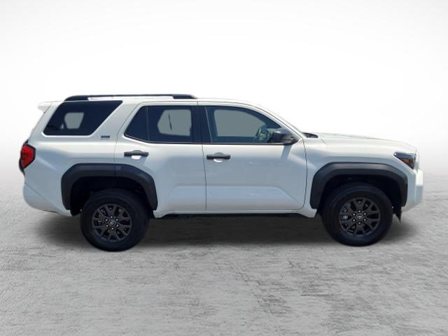 Certified 2025 Toyota 4Runner SR5 AWD/4WD image 4