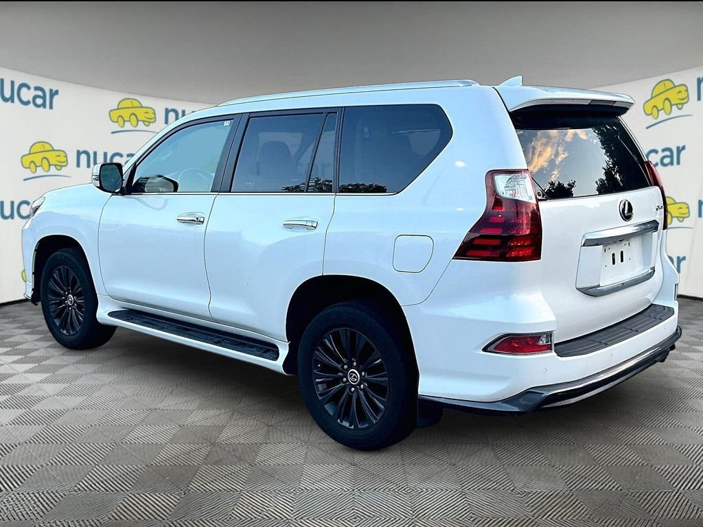 Used 2022 Lexus GX 460 Premium w/ Accessory Package AWD/4WD image 5