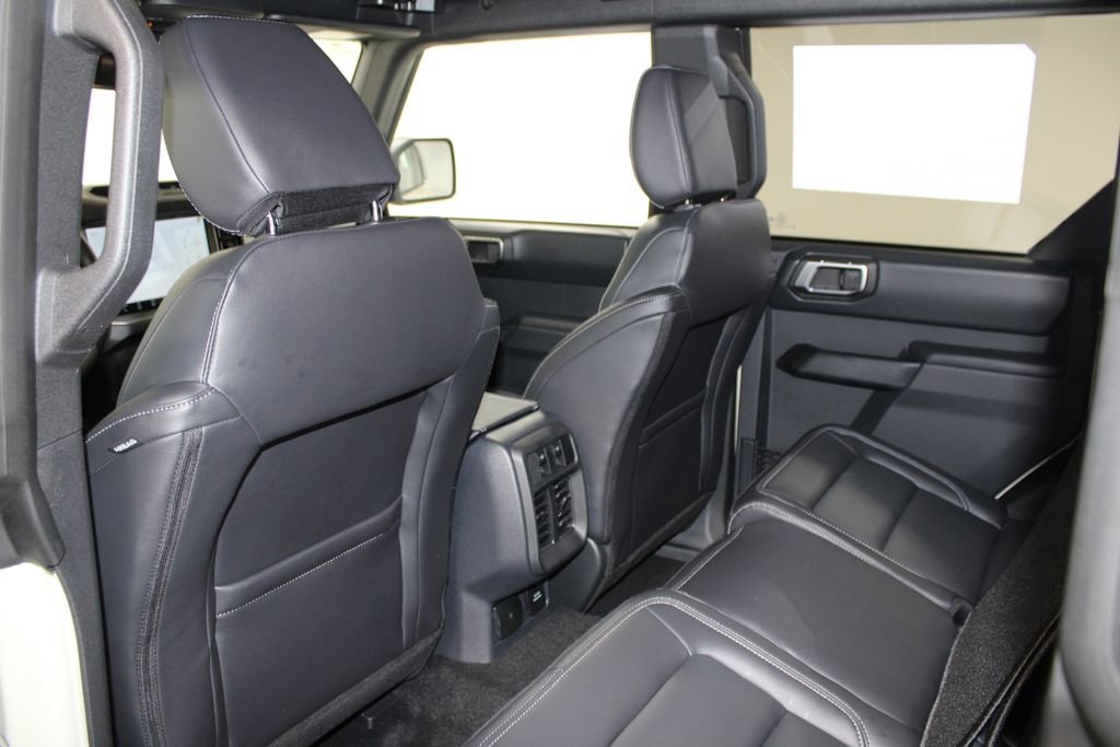 New 2025 Ford Bronco Outer Banks image 26