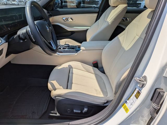 Used 2023 BMW 330i Sedan w/ Driving Assistance Package RWD image 15