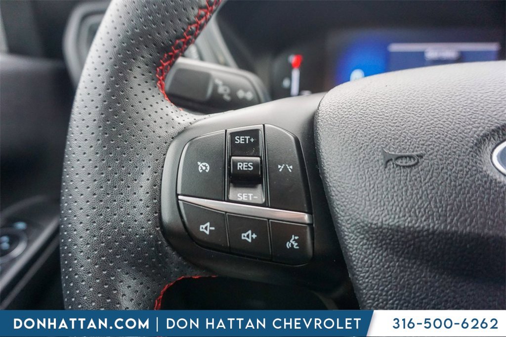 Used 2024 Ford Escape ST-Line image 12