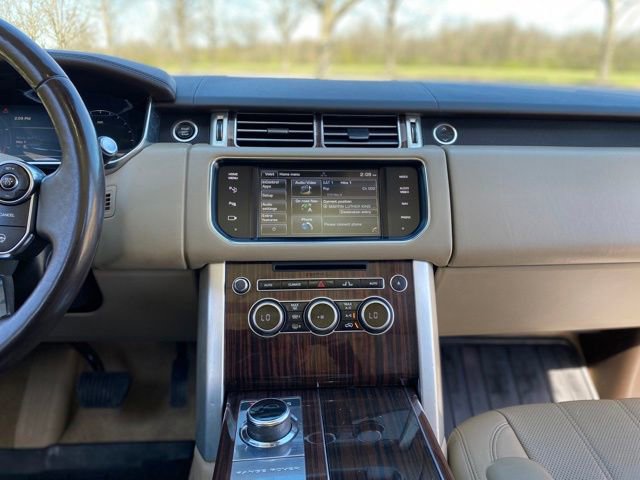 Used 2015 Land Rover Range Rover HSE image 24