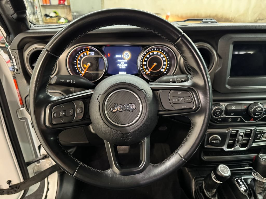 Used 2022 Jeep Gladiator Sport AWD/4WD image 18