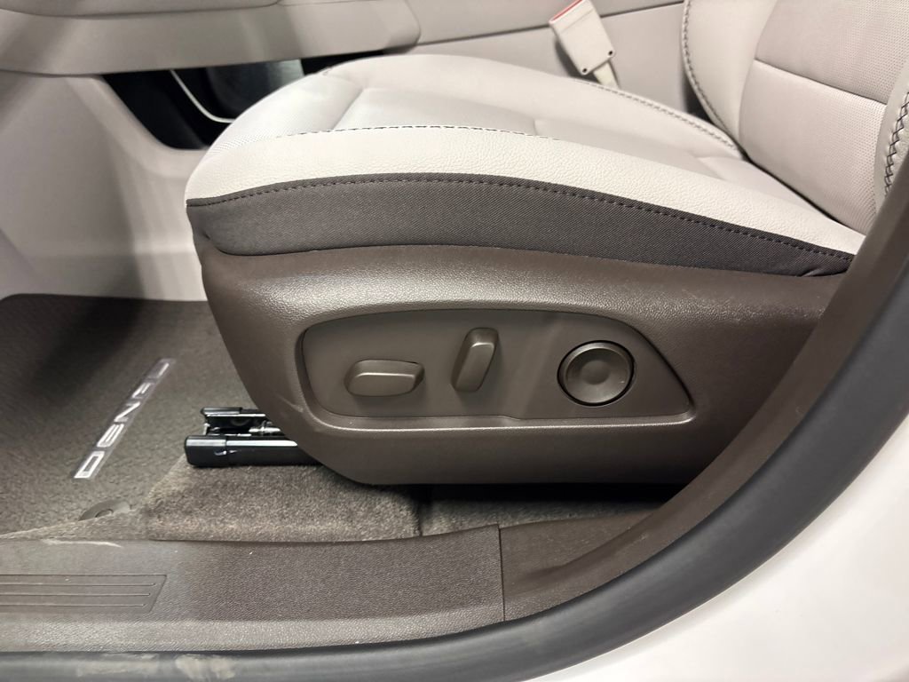 New 2026 GMC Terrain Denali AWD/4WD image 22