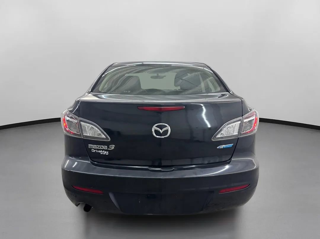 Used 2013 MAZDA MAZDA3 i Sport image 8
