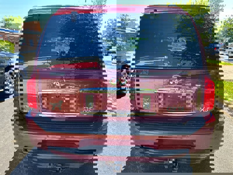 Used 2010 INFINITI QX56 4WD image 4