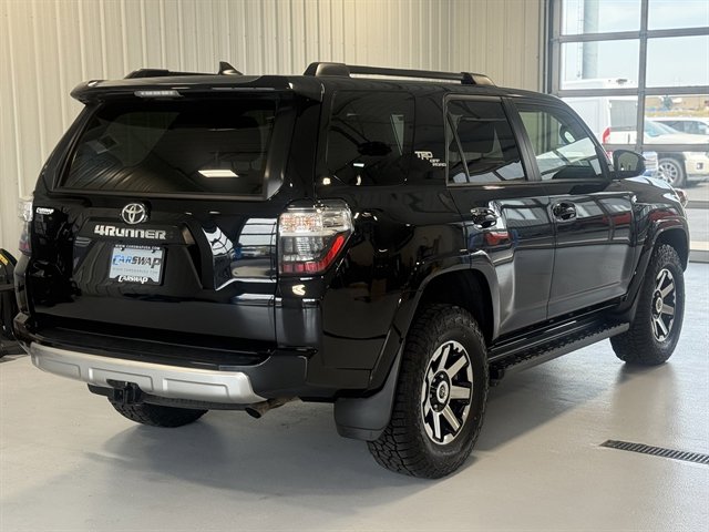 Used 2024 Toyota 4Runner TRD Off-Road image 3