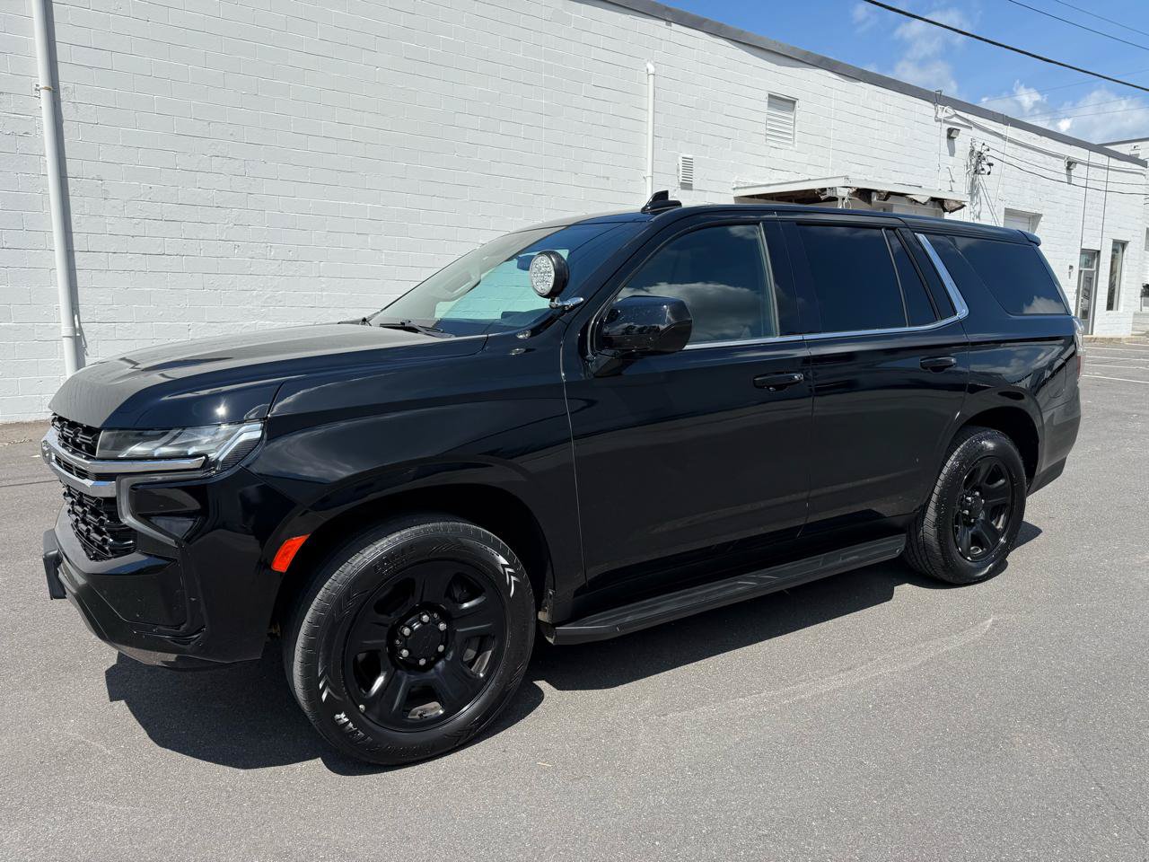 Used 2021 Chevrolet Tahoe 2WD w/ 1FL Safety Package image 17