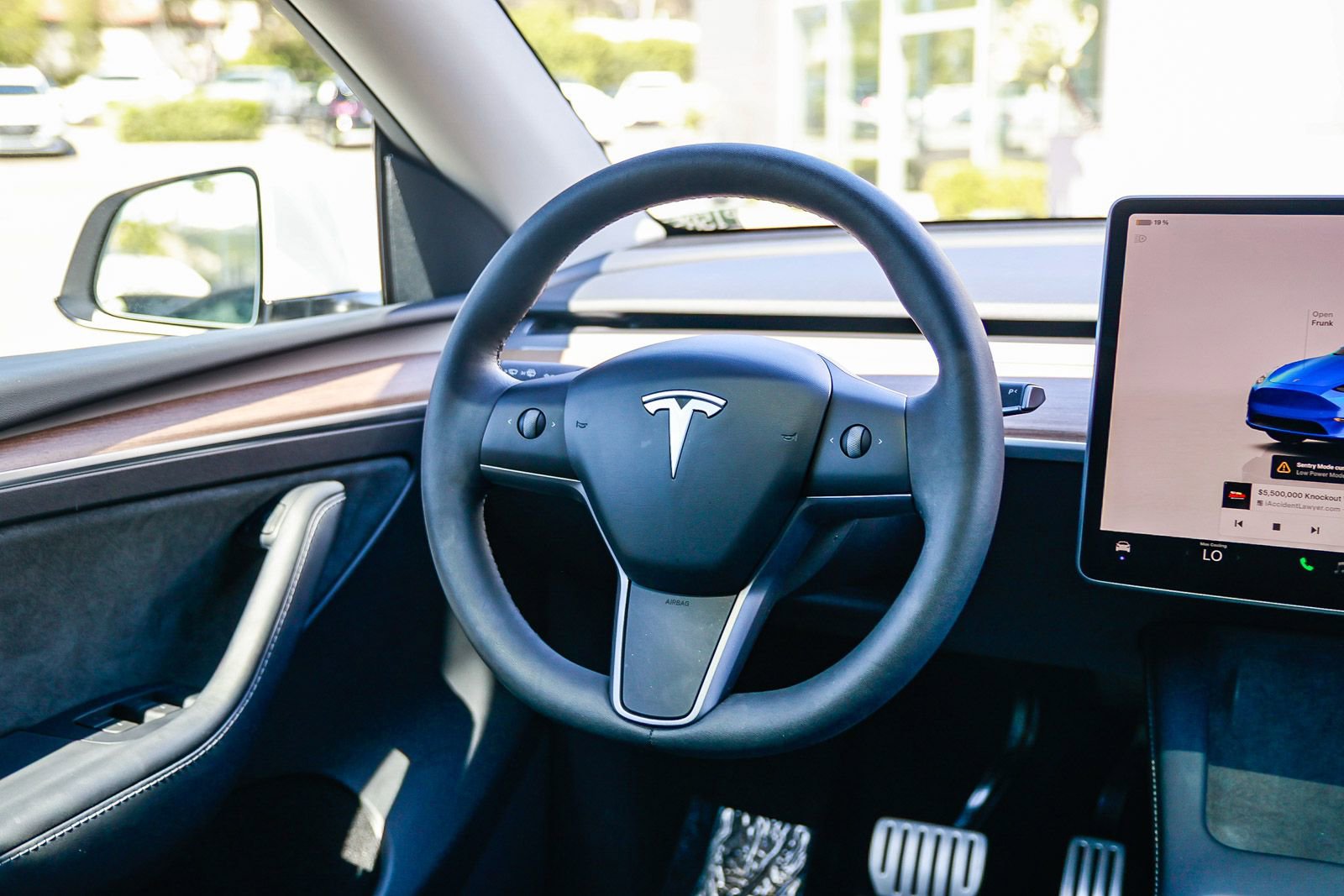 Used 2024 Tesla Model Y Performance image 15