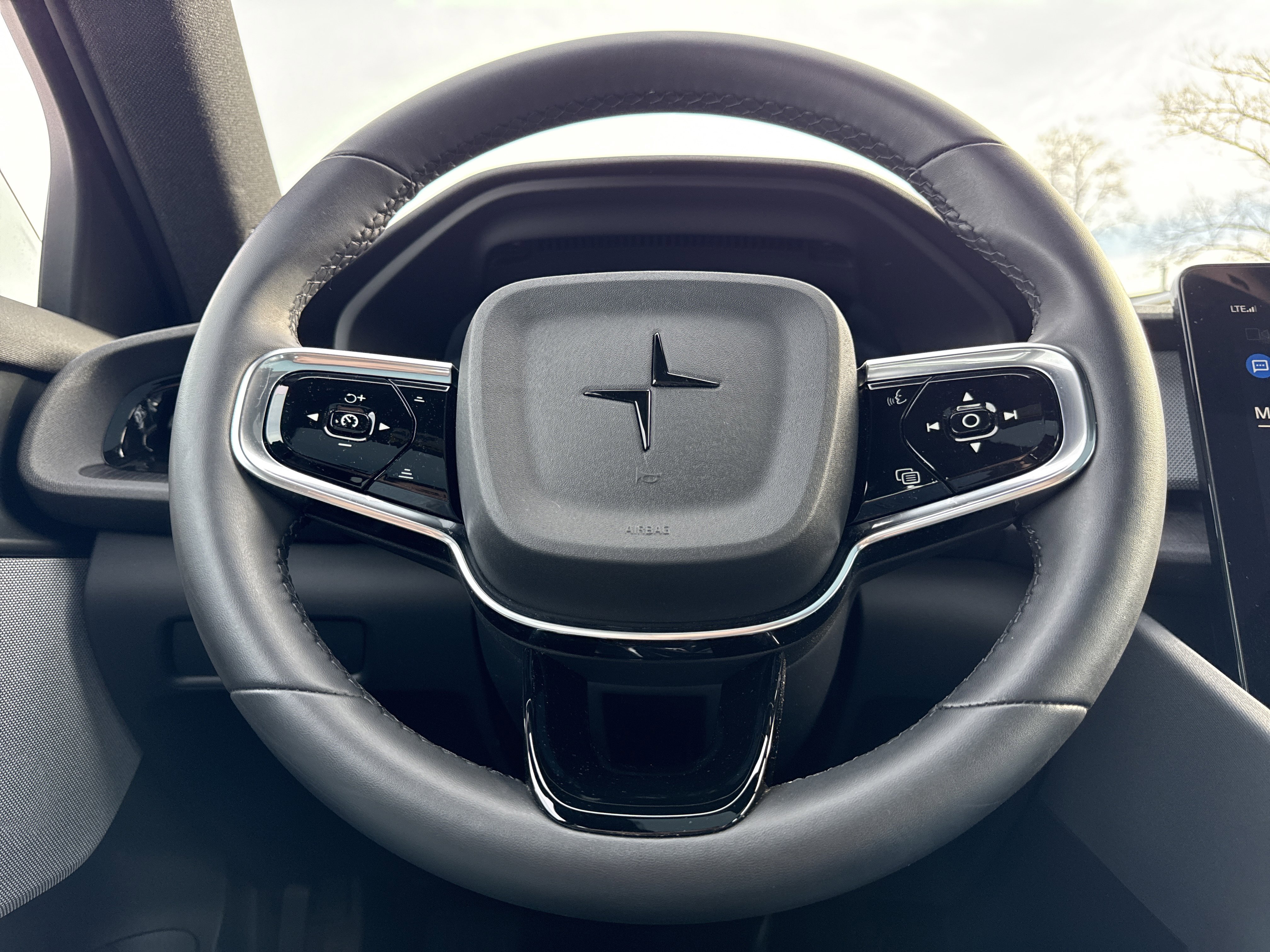 Used 2024 Polestar Polestar 2 image 28