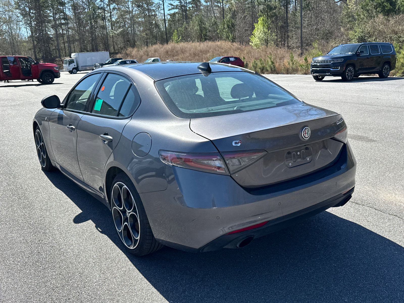 Used 2024 Alfa Romeo Giulia Ti image 7