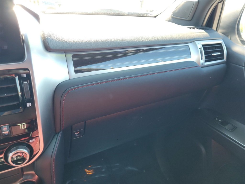 Used 2023 Lexus GX 460 Premium w/ Premium Plus Package image 29