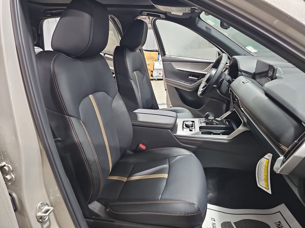 New 2026 MAZDA CX-90 Plug-In Hybrid w/ Premium Plus AWD/4WD image 10