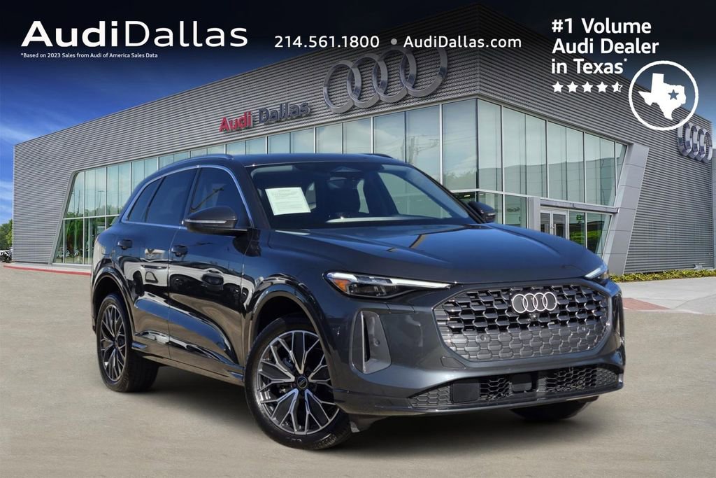 Certified 2025 Audi Q5 Premium Plus w/ Premium Plus image 1