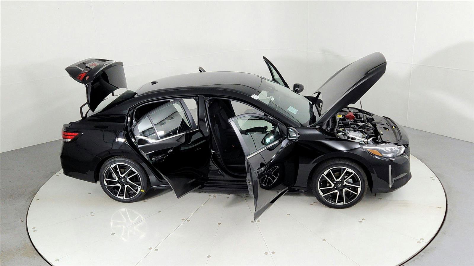 Used 2024 Nissan Sentra SR w/ Trunk Package FWD image 51