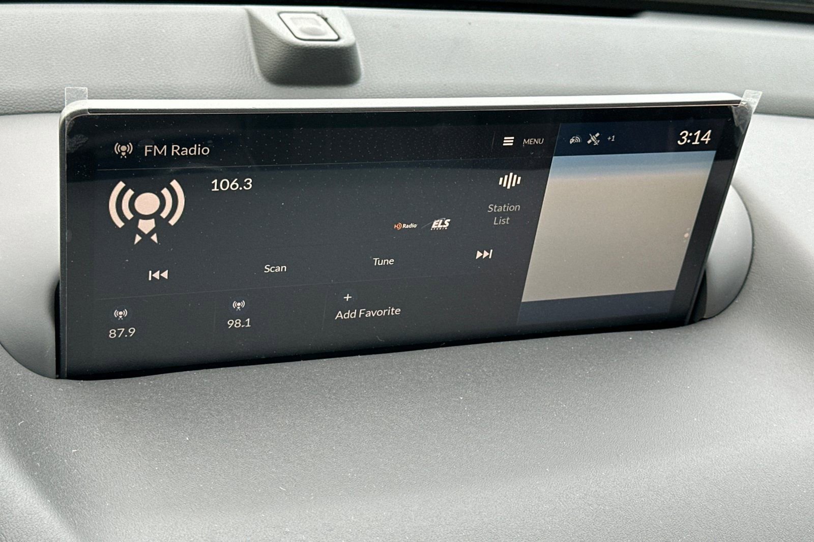 New 2025 Acura TLX w/ Technology Package image 13