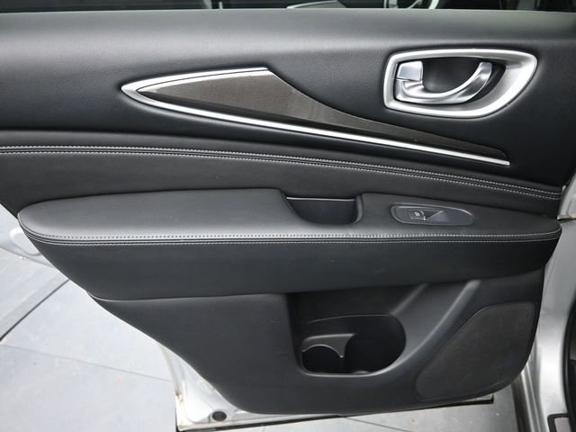 Used 2019 INFINITI QX60 Pure image 17