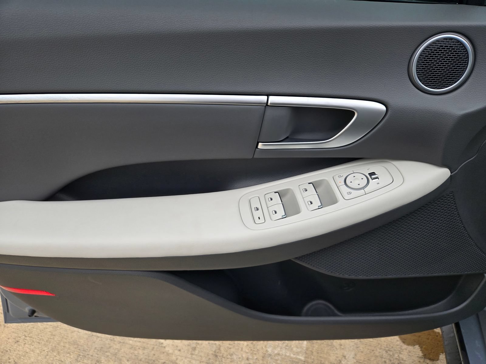 New 2026 Hyundai Sonata Blue FWD image 19