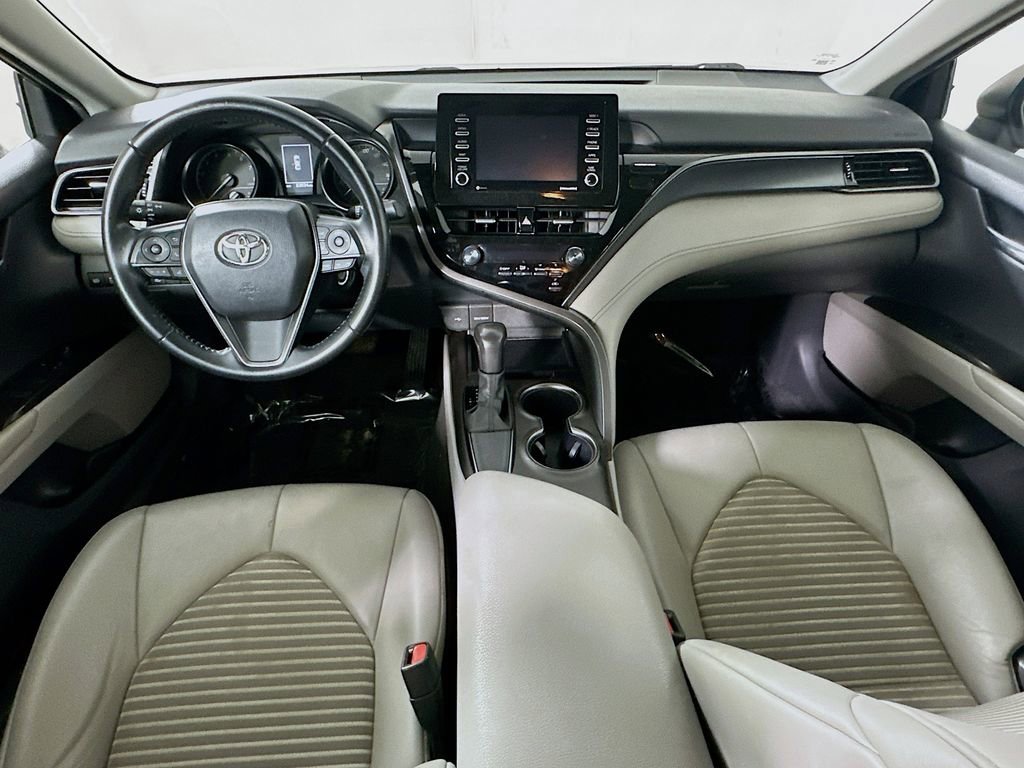 Used 2021 Toyota Camry SE image 13
