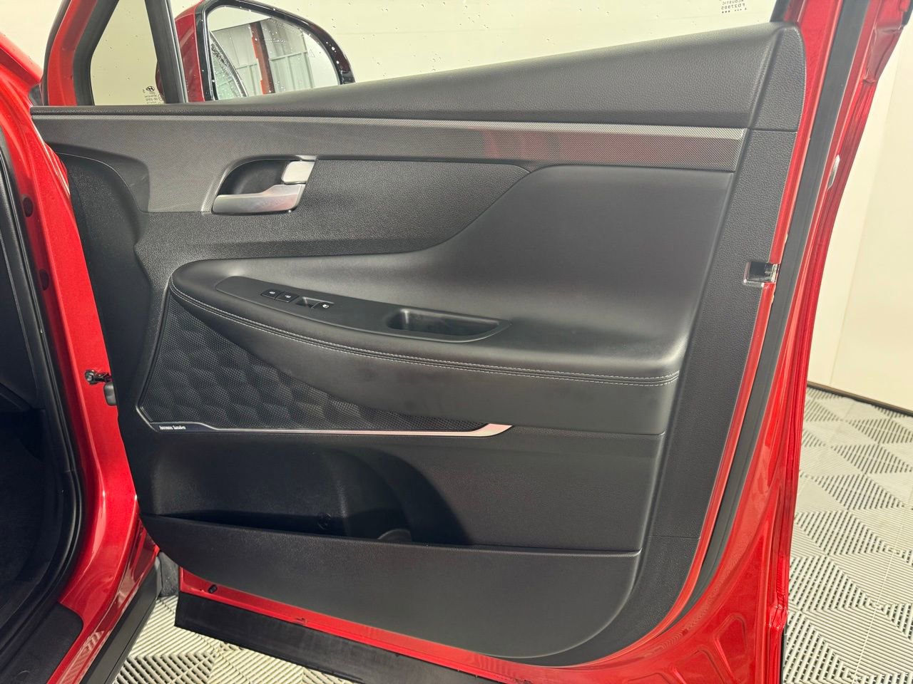 Used 2023 Hyundai Santa Fe Limited image 37